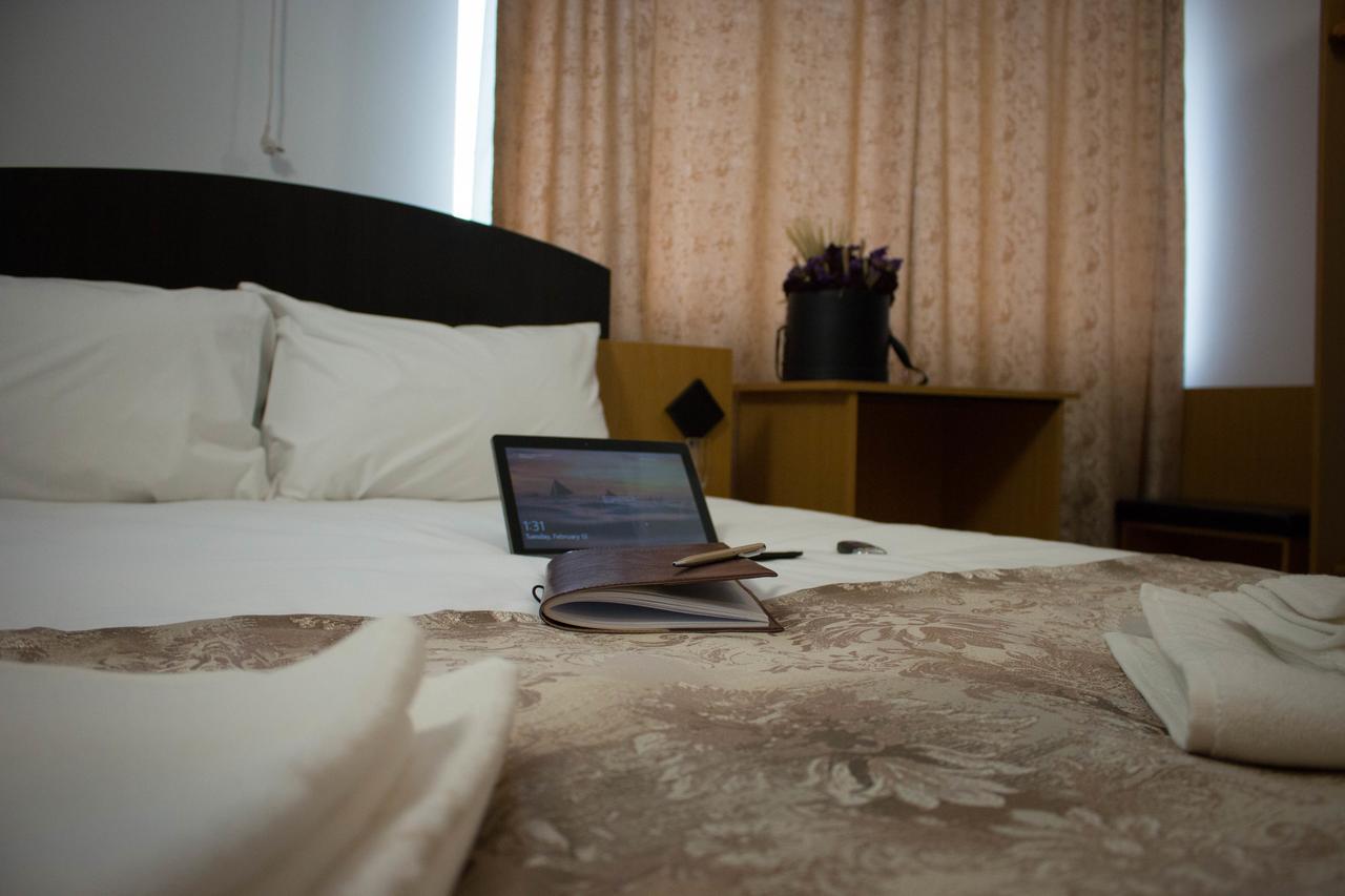Rent Room N&S Iasi Exterior foto